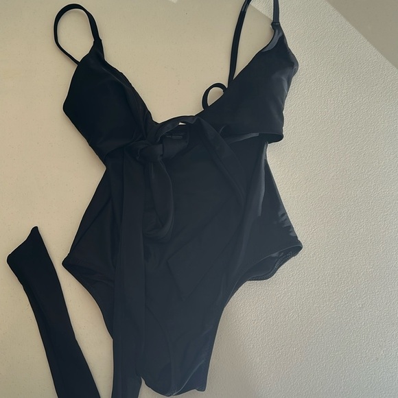 Aerie - Picture 1 of 3